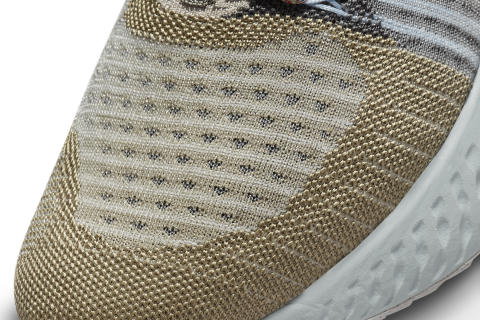 Flyknit upper