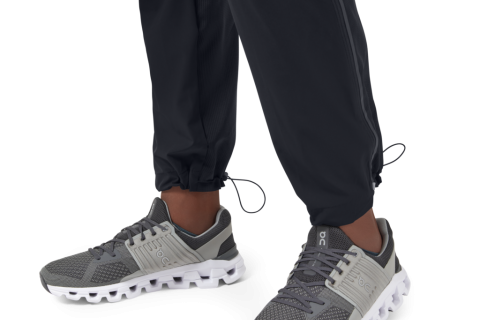 Drawstring on the leg