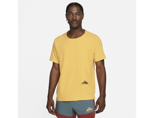 Nike Dri-FIT Rise 365 Yellow