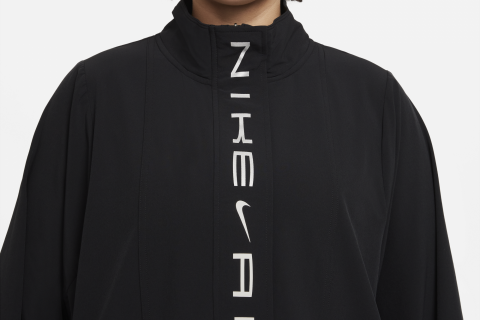 Smooth, moisture-wicking fabric