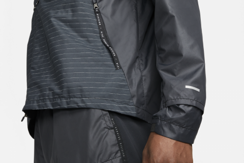 Nike Storm-FIT