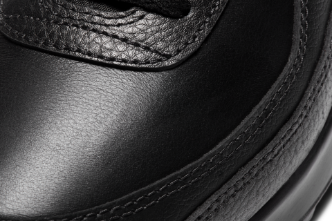 Monochrome upper
